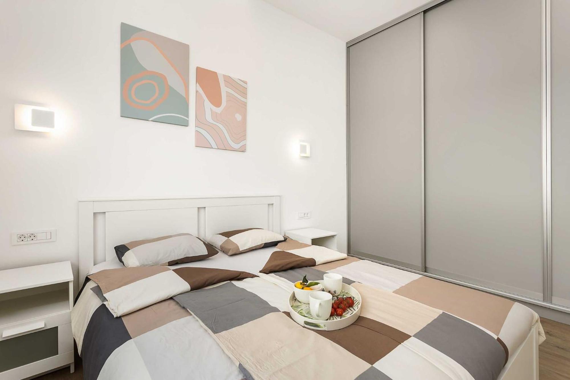 Lana Luxe Apartment Пула Екстериор снимка