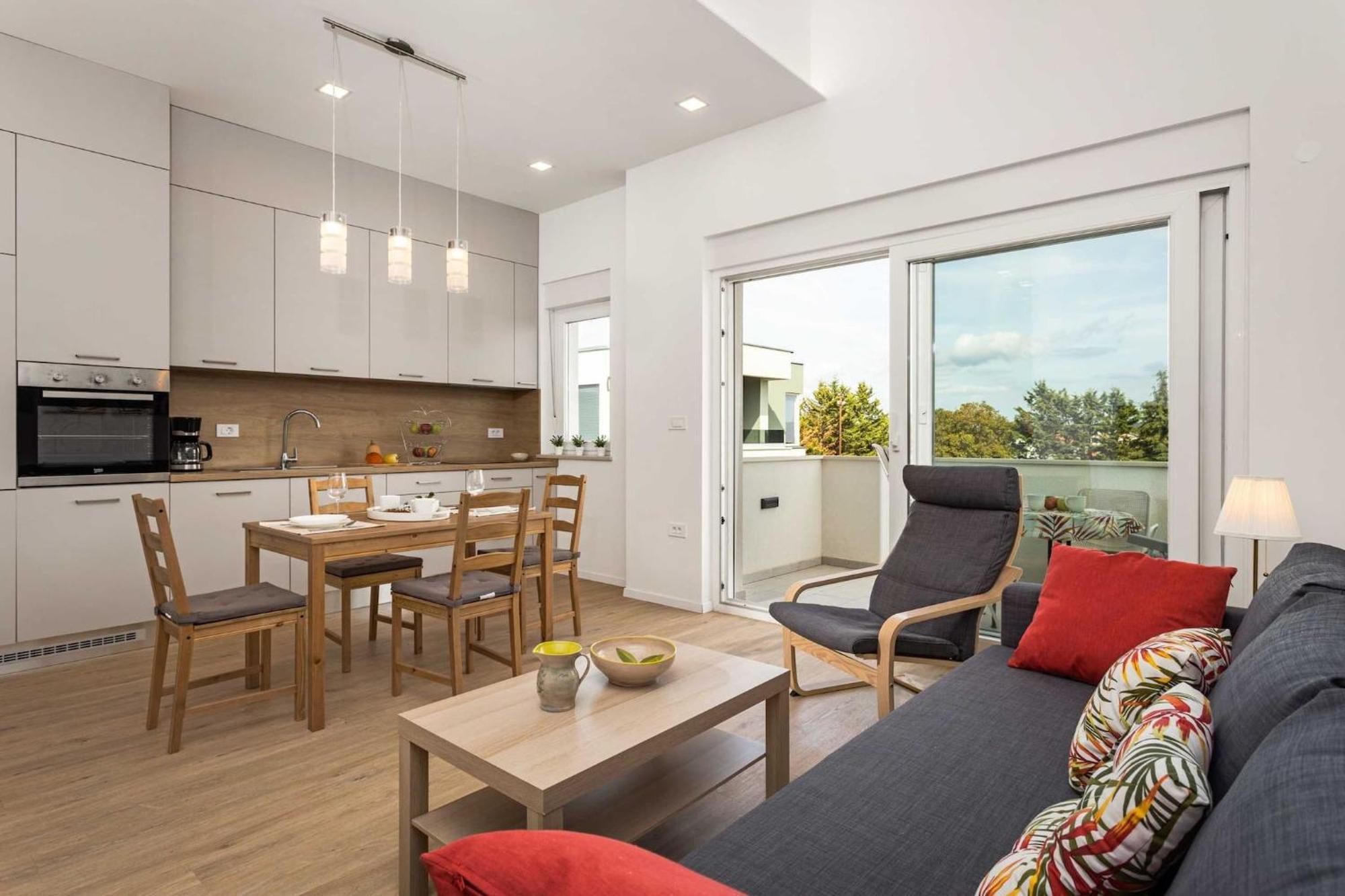 Lana Luxe Apartment Пула Екстериор снимка