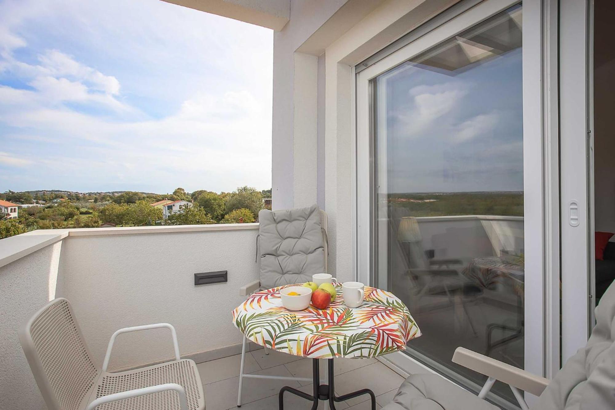 Lana Luxe Apartment Пула Екстериор снимка
